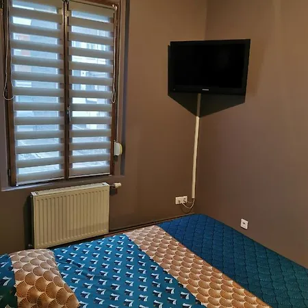 펜션 Agreable Maison De 100m2 Avec Son Parking Privatif 칼라이스