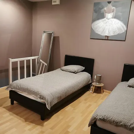 Agreable Maison De 100m2 Avec Son Parking Privatif Σπίτι διακοπών