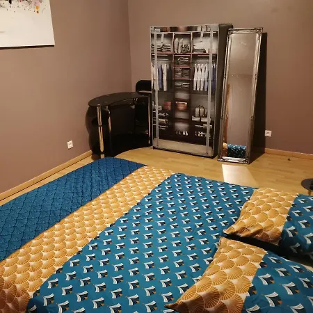 Agreable Maison De 100m2 Avec Son Parking Privatif Nyaraló Calais