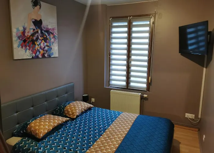 Agreable Maison De 100m2 Avec Son Parking Privatif *
