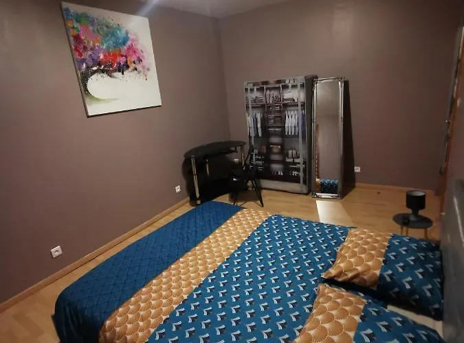 Agreable Maison De 100m2 Avec Son Parking Privatif * كاليه