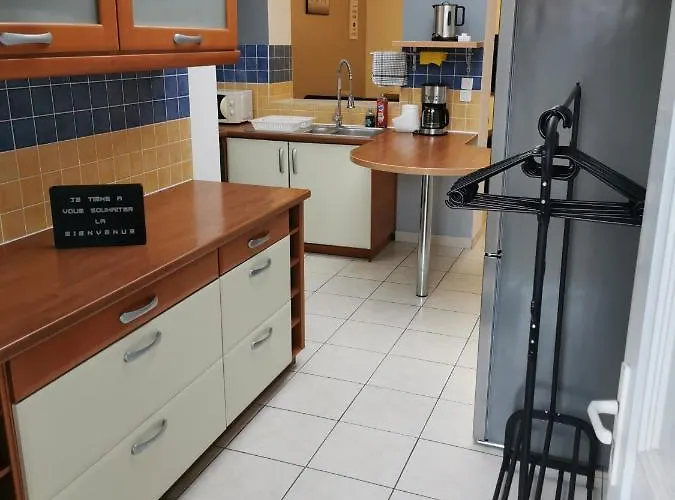Agreable Maison De 100m2 Avec Son Parking Privatif