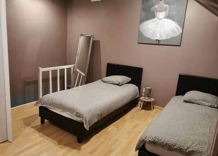 Agreable Maison De 100m2 Avec Son Parking Privatif بيت للعطل