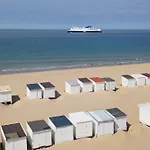 Agreable Maison De 100m2 Avec Son Parking Privatif 度假居 加来